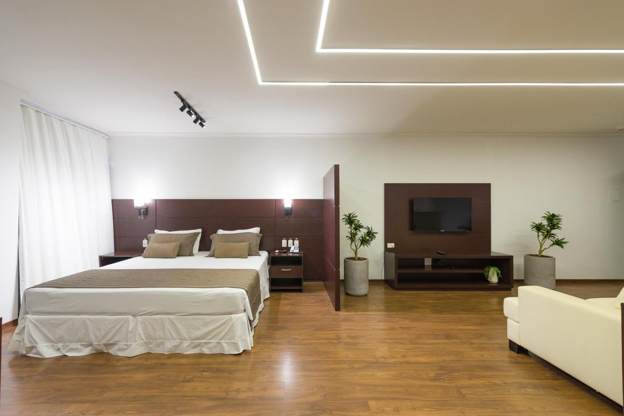 Hotel Mansao Dos Nobres Sao Joao da Boa Vista Ngoại thất bức ảnh